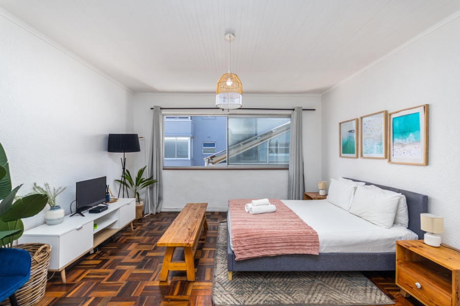 0 Bedroom Property for Sale in Sea Point Western Cape